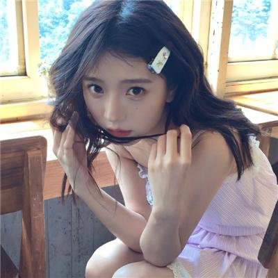 接近无限的白
